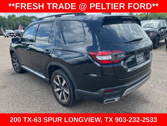 Used 2024 Honda Pilot Touring image 7