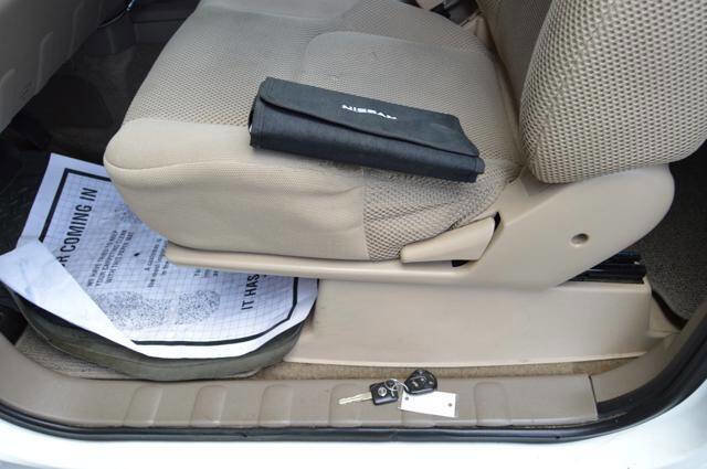 Used 2013 Nissan Frontier SV AWD/4WD image 30
