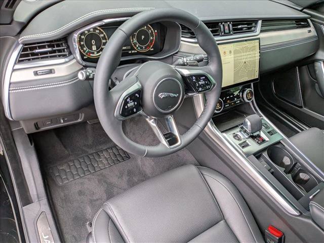 New 2024 Jaguar XF R-Dynamic SE AWD/4WD image 3
