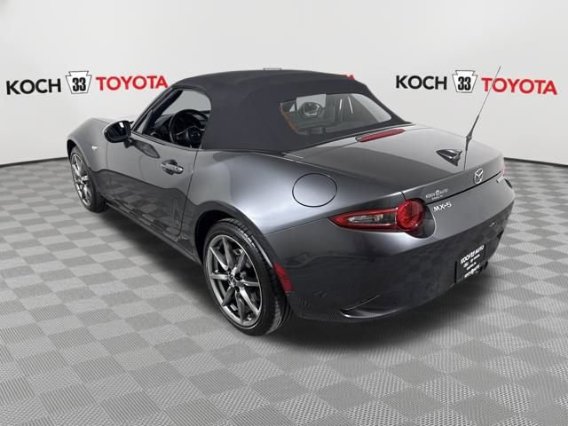 Used 2023 MAZDA MX-5 Miata Grand Touring image 6