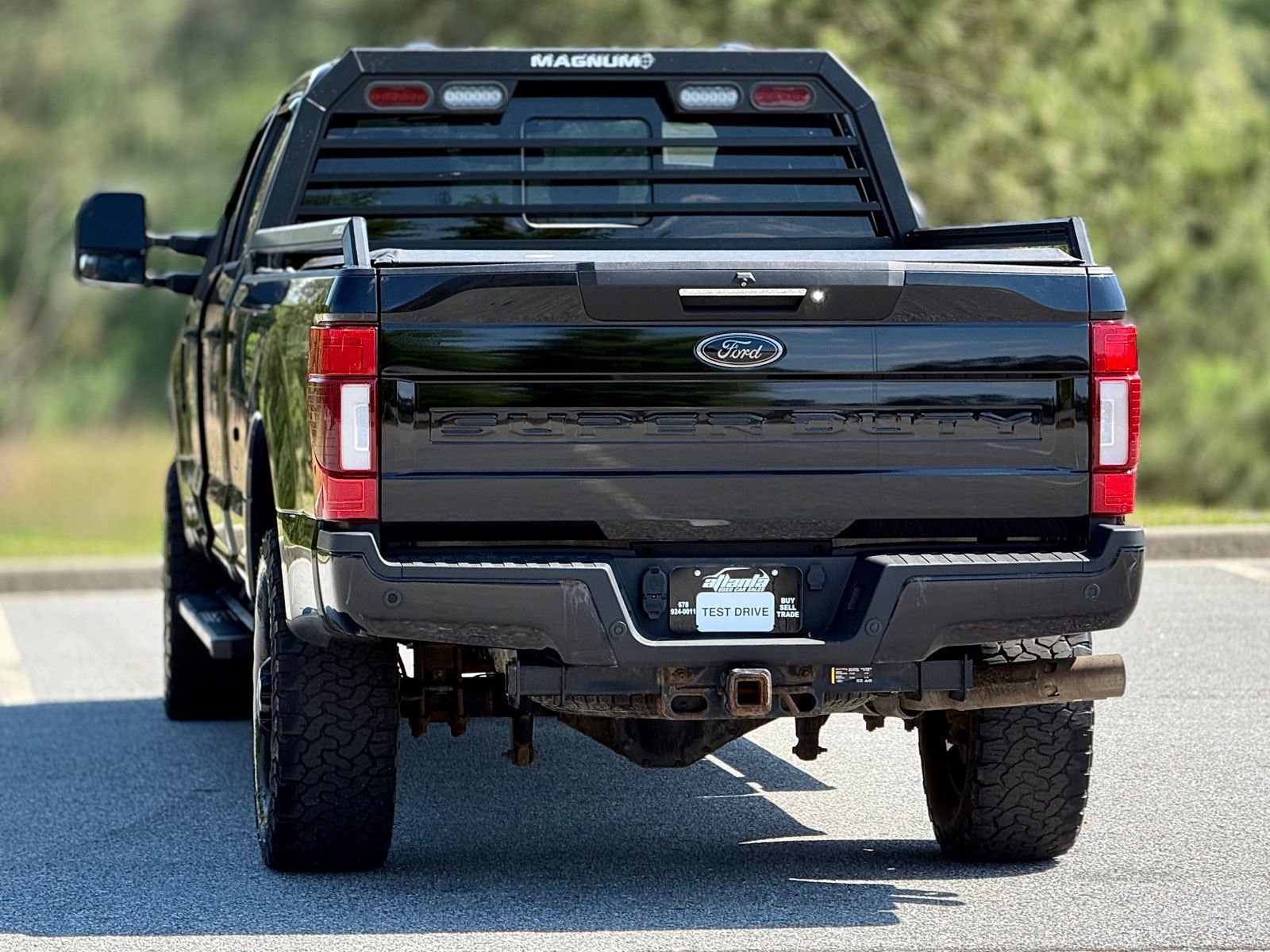Used 2022 Ford F350 Lariat w/ Black Appearance Package AWD/4WD image 5