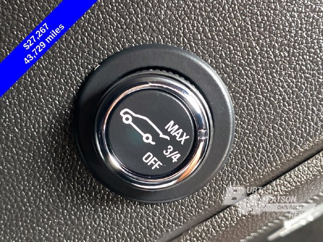 Used 2024 Chevrolet Blazer RS FWD image 39