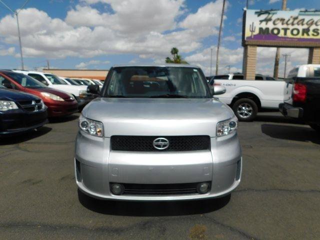 Used 2008 Scion xB FWD image 2
