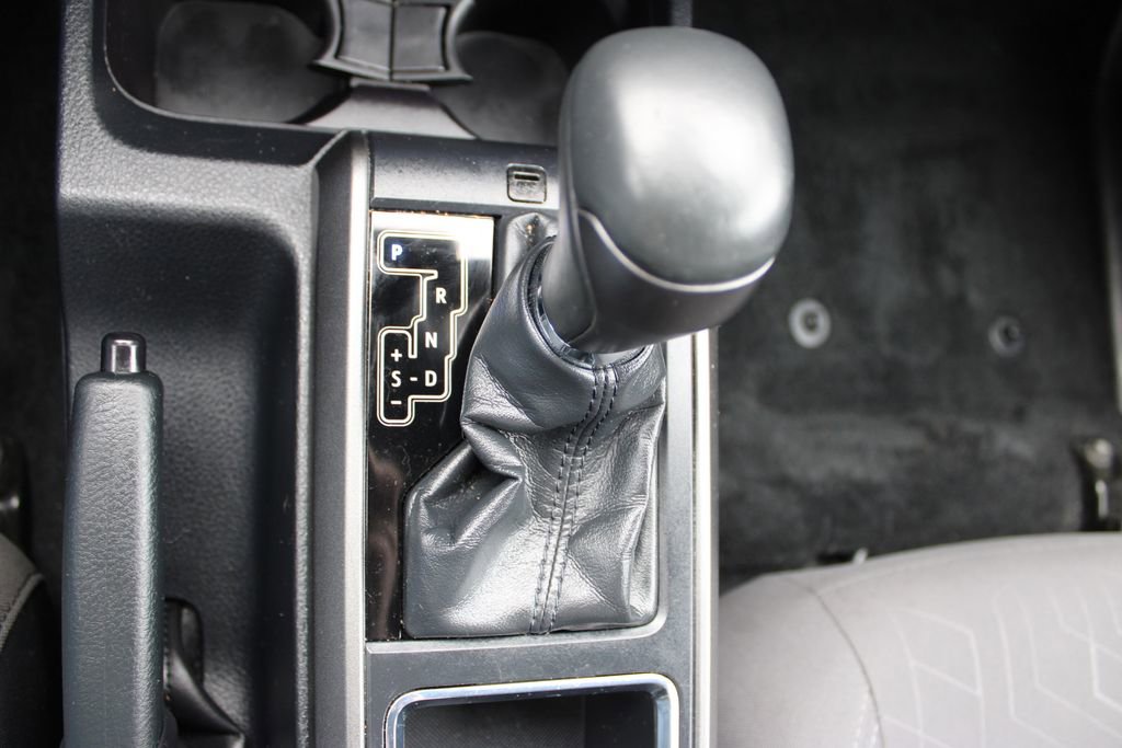 Used 2019 Toyota Tacoma TRD Sport image 37