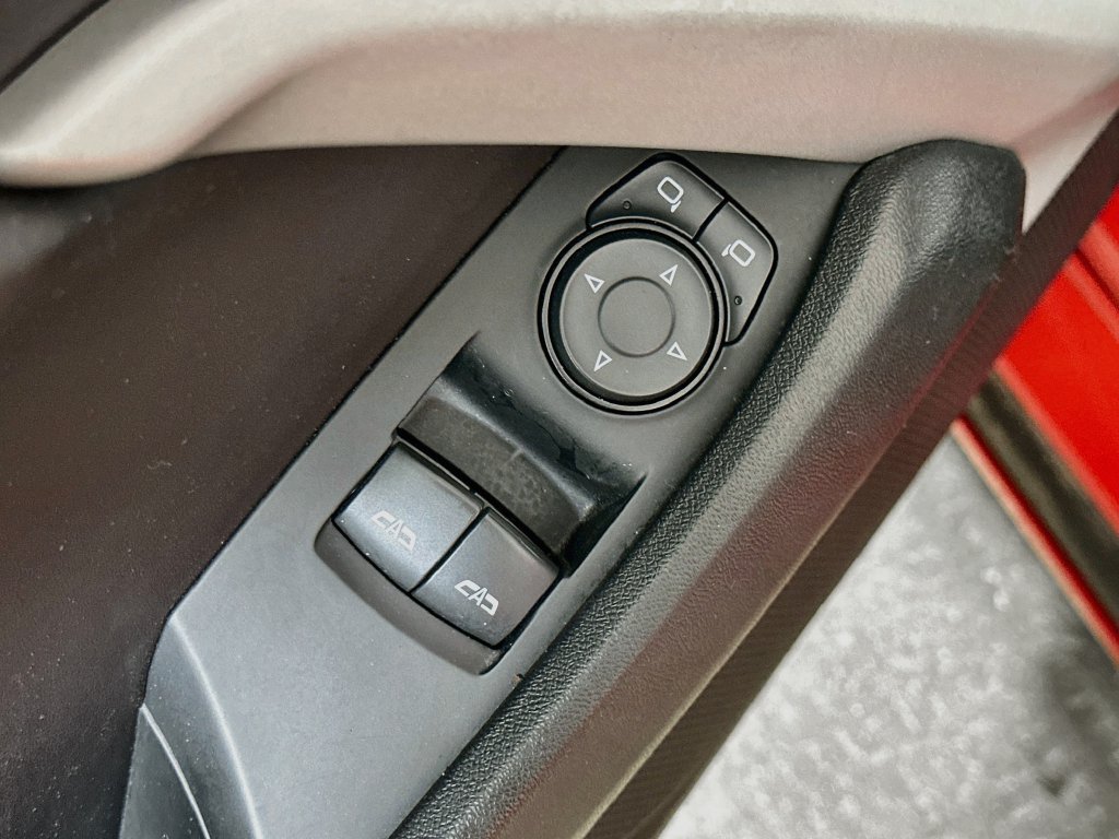 Used 2019 Chevrolet Camaro LT RWD image 21