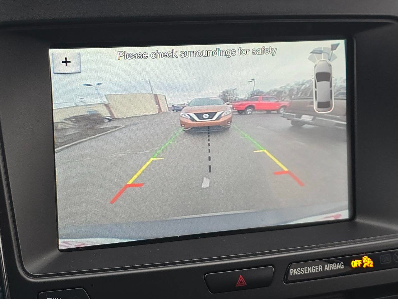 Used 2017 Ford Explorer XLT w/ Equipment Group 201A image 15