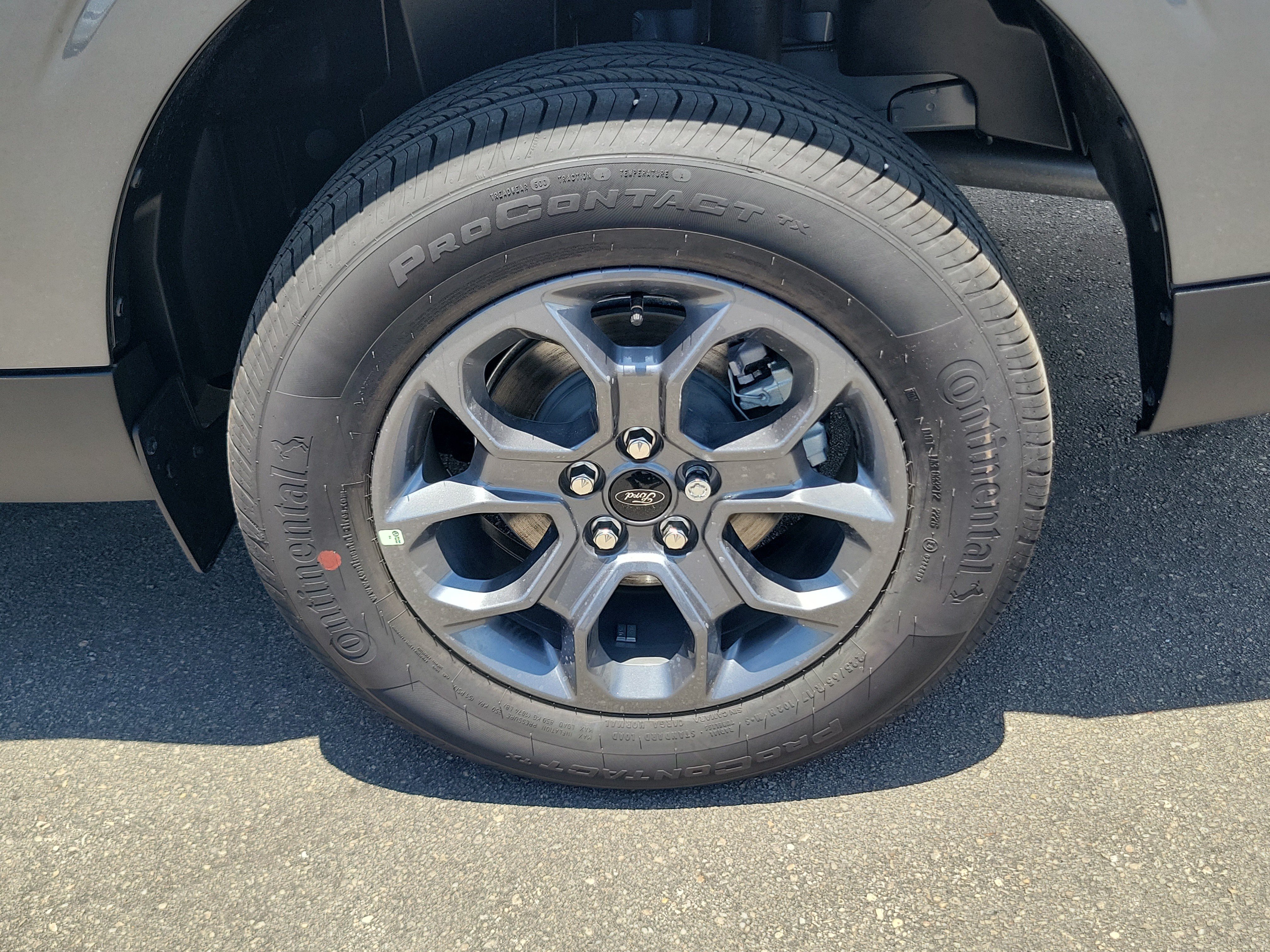 New 2026 Ford Maverick XLT FWD image 8