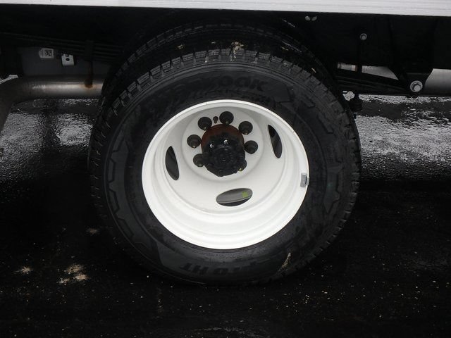 New 2024 Ford E-350 and Econoline 350 Super Duty w/ Interior Upgrade Package RWD image 9