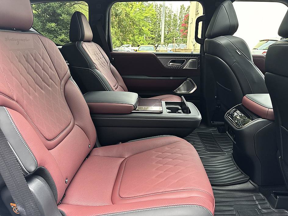 New 2027 INFINITI QX80 Autograph AWD/4WD image 22