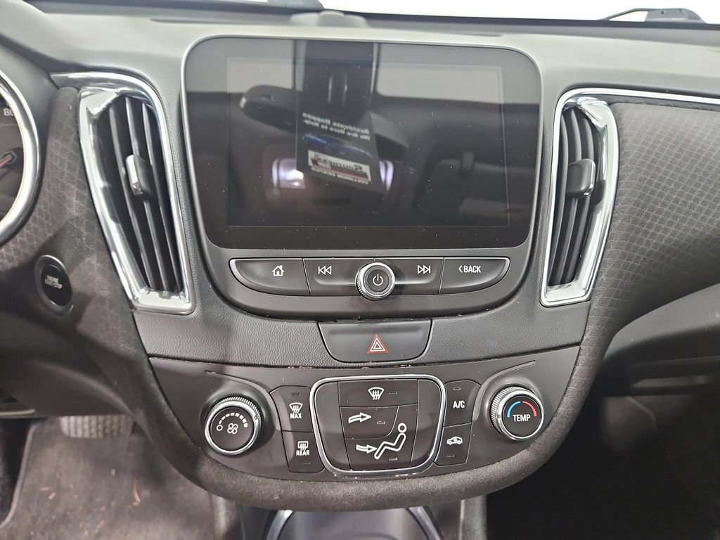 Used 2016 Chevrolet Malibu LT FWD image 19