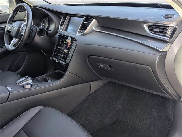 Certified 2024 INFINITI QX50 Luxe w/ Accent Package image 21
