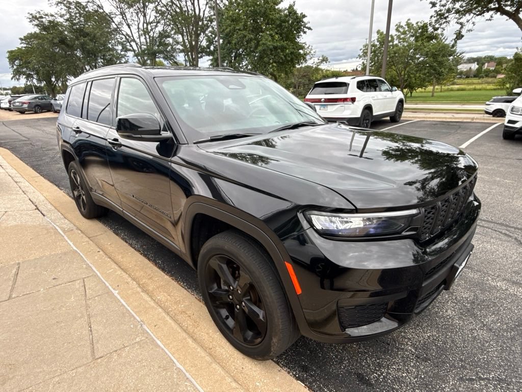 Used 2023 Jeep Grand Cherokee L Laredo AWD/4WD image 8