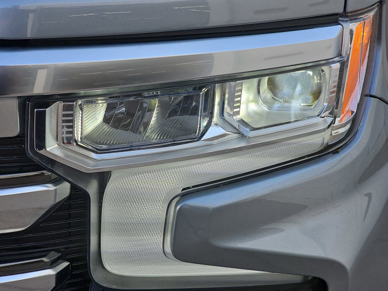 Certified 2024 Chevrolet Silverado 1500 High Country w/ Technology Package image 36