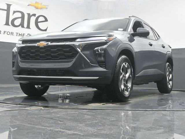New 2026 Chevrolet Trax LT image 4