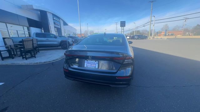 Used 2023 Honda Accord EX image 7