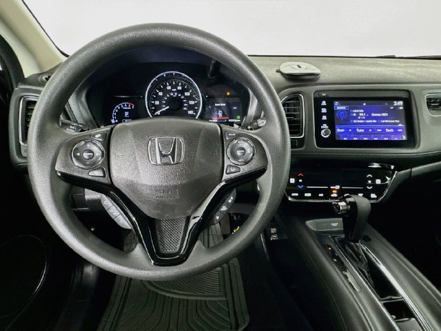 Used 2019 Honda HR-V EX image 10