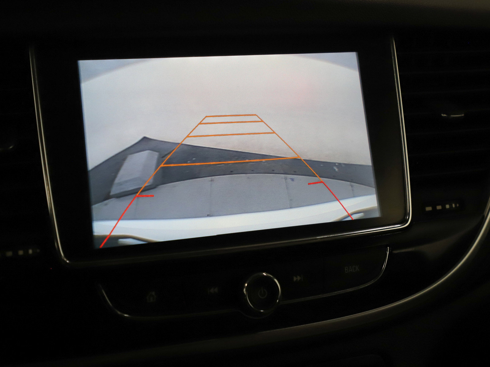Used 2017 Buick Encore Premium image 21