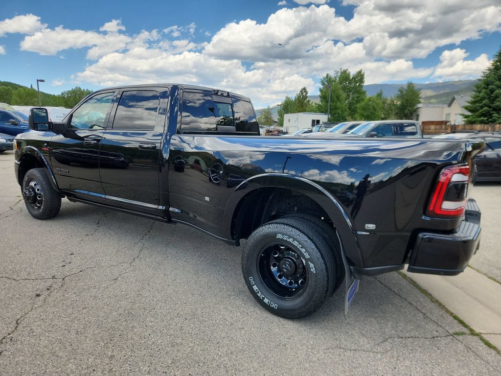 Used 2024 RAM 3500 Limited w/ Night Edition AWD/4WD image 5
