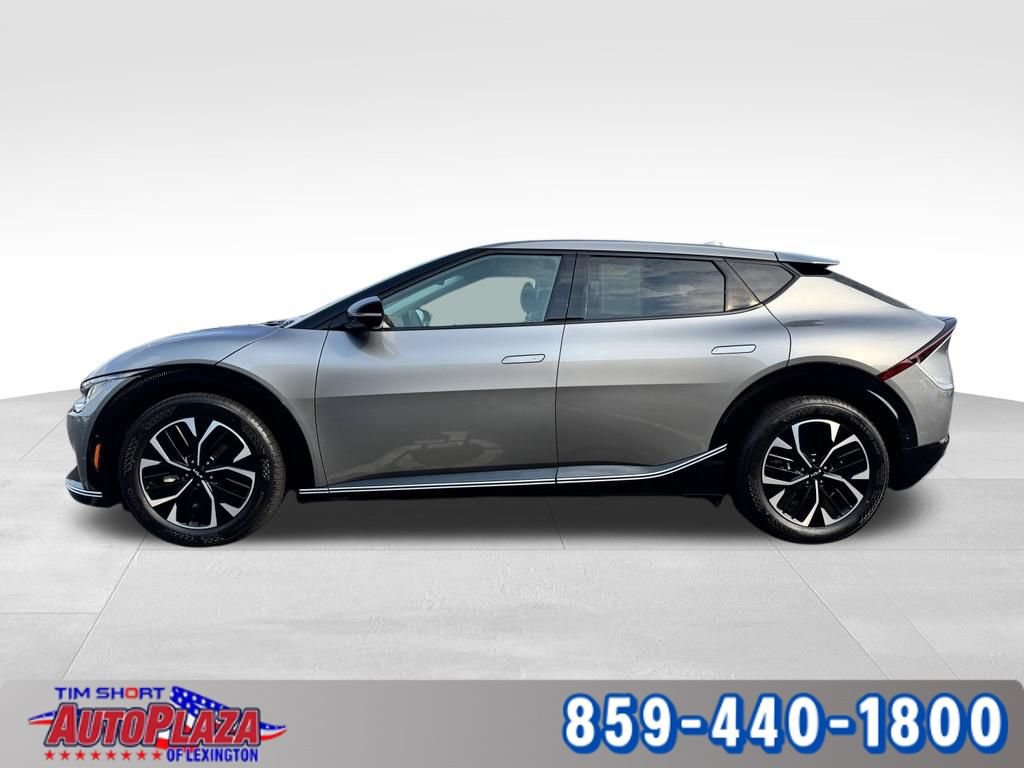 Used 2024 Kia EV6 Wind w/ Wind Technology Package AWD/4WD image 12
