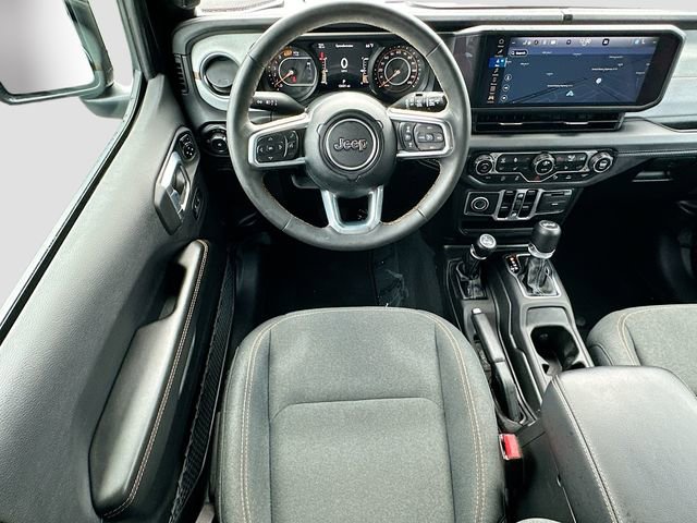Used 2024 Jeep Wrangler Sahara w/ Technology Group image 22