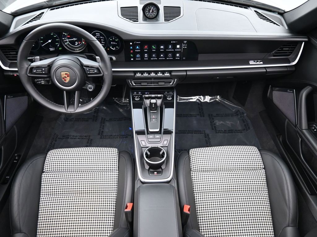 Used 2024 Porsche 911 Targa 4S image 6