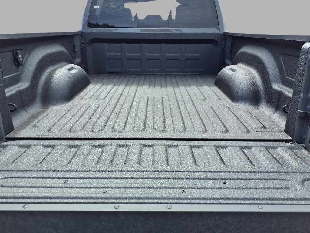 New 2027 RAM 2500 Laramie AWD/4WD image 25