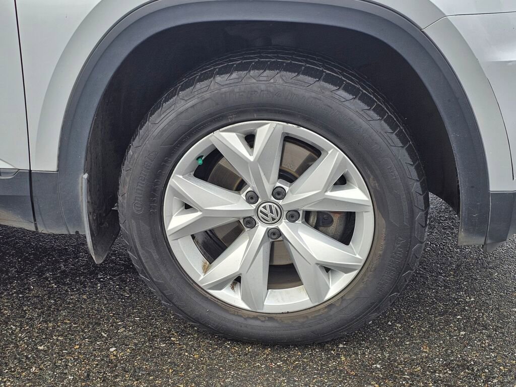 Used 2018 Volkswagen Atlas Launch Edition image 9