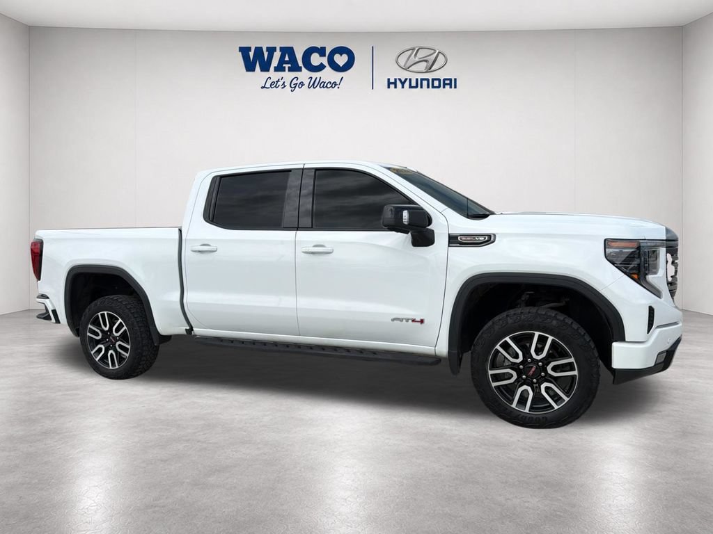 Used 2024 GMC Sierra 1500 AT4 w/ Technology Package AWD/4WD image 10