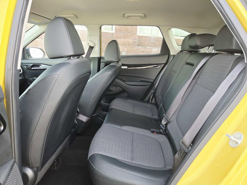 Used 2023 Kia Seltos Nightfall Edition image 12