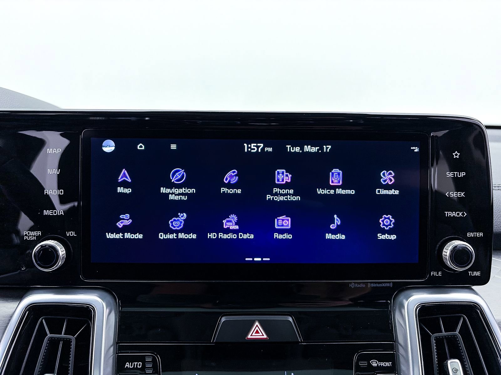 Used 2023 Kia Sorento SX image 22