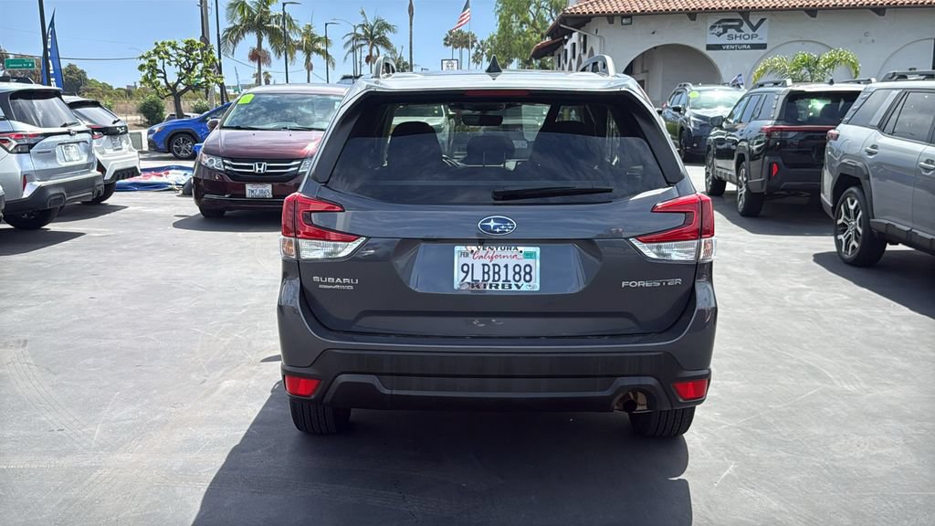 Certified 2024 Subaru Forester Premium AWD/4WD image 5