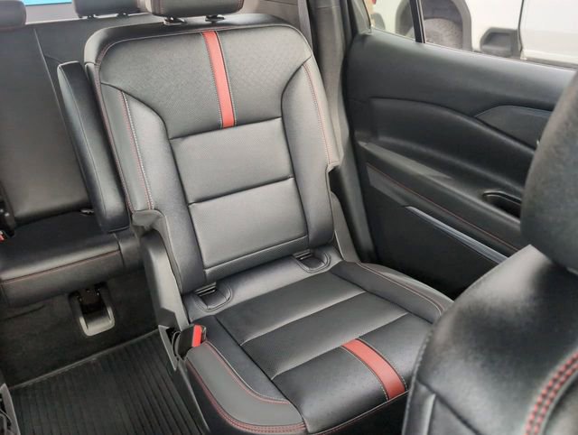 Used 2025 Chevrolet Traverse RS w/ LPO, Floor Liner Package image 14