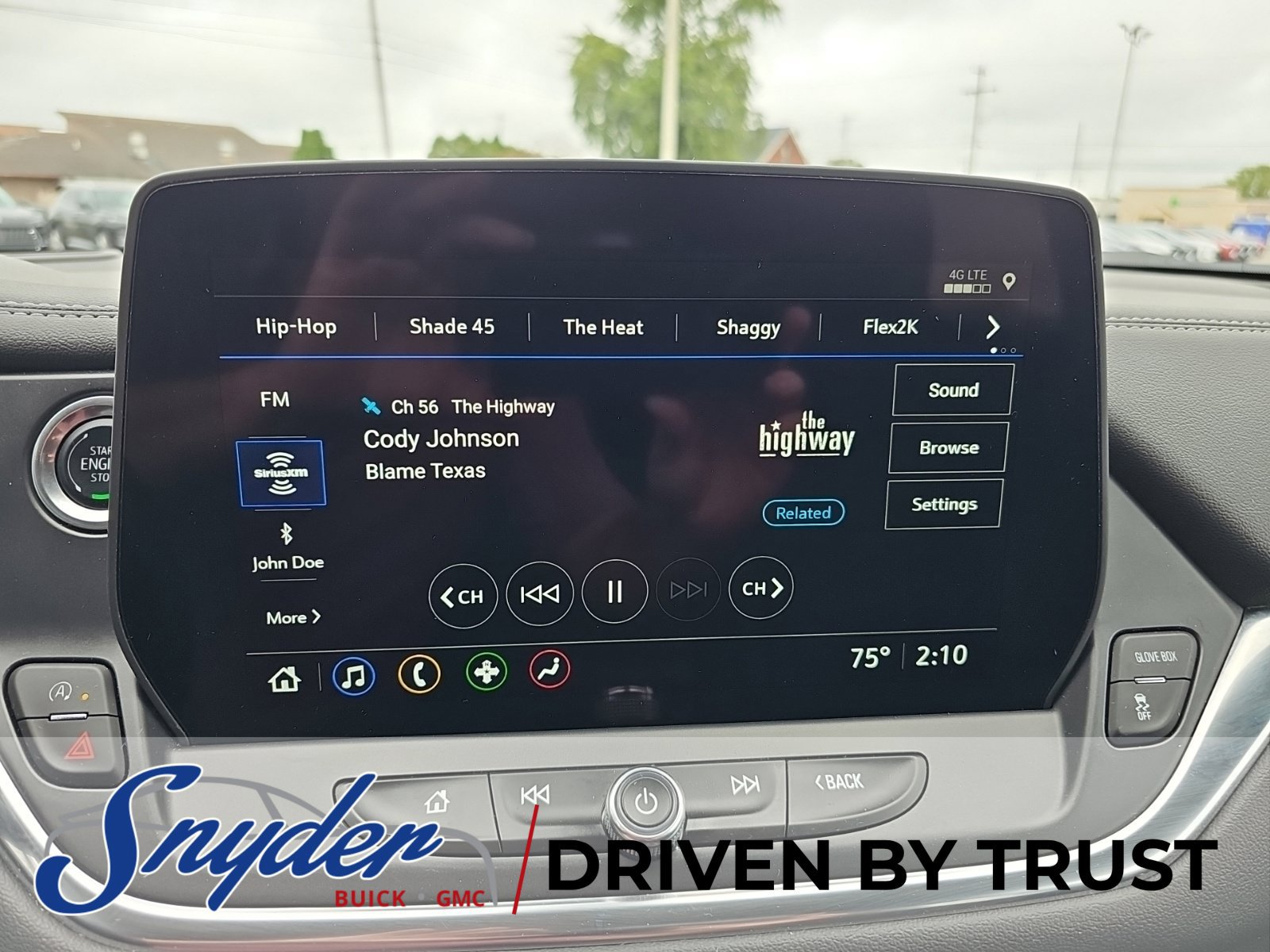 Used 2024 Chevrolet Blazer LT w/ Convenience Package FWD image 21