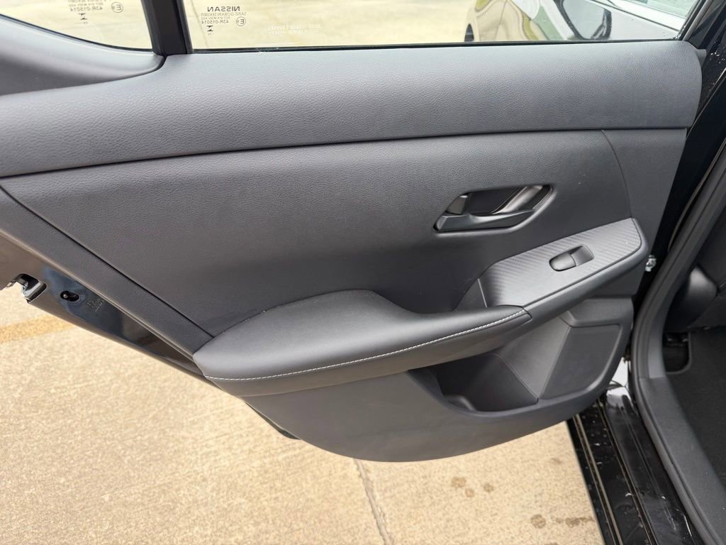 Used 2025 Nissan Sentra S image 12