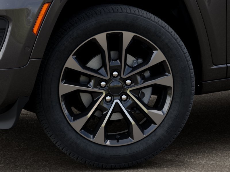 New 2025 Jeep Grand Cherokee L Overland AWD/4WD image 33