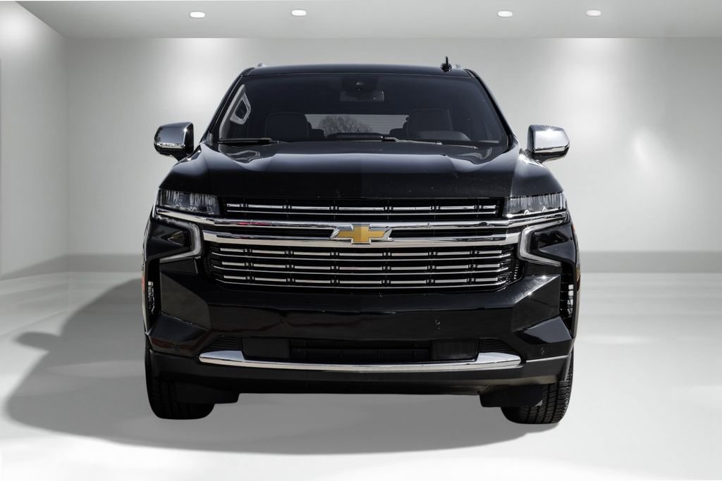 Used 2024 Chevrolet Suburban Premier image 4