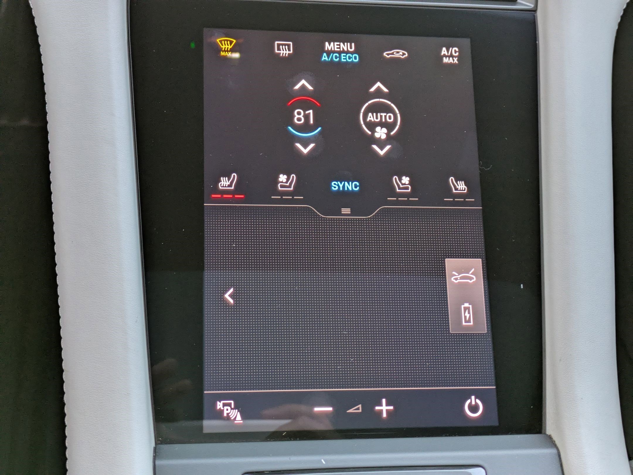 Used 2021 Porsche Taycan Turbo image 23