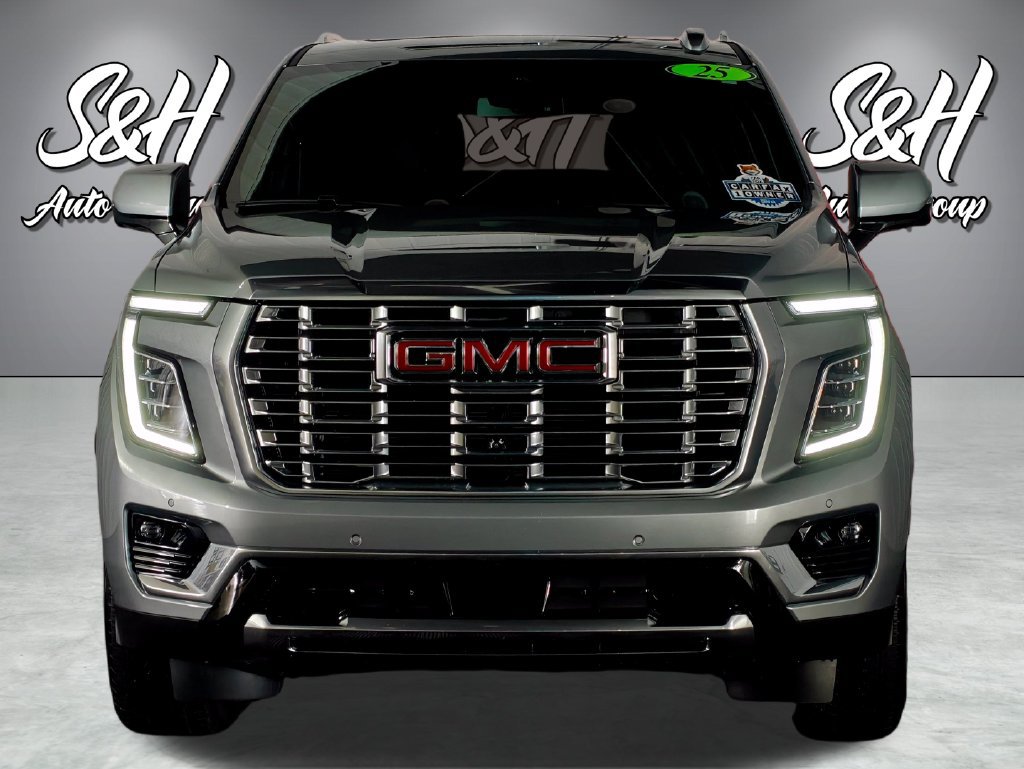 Used 2025 GMC Yukon Denali w/ Sun & Power Step Package AWD/4WD image 24