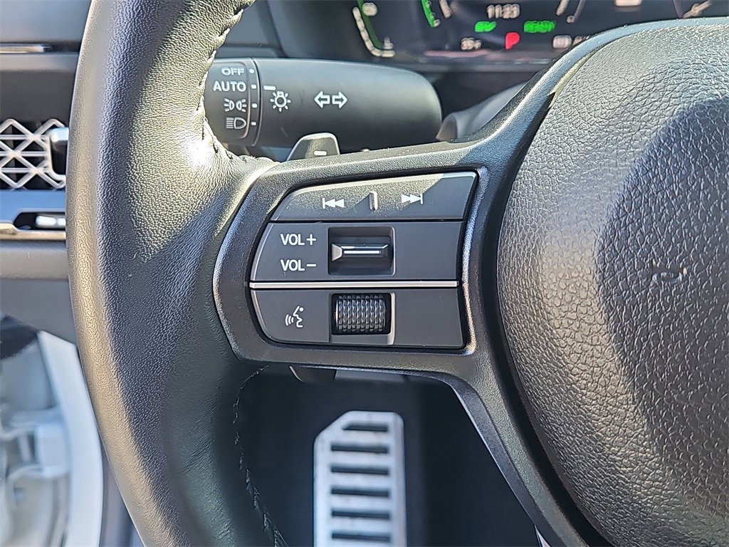 Certified 2025 Honda Accord Sport image 23