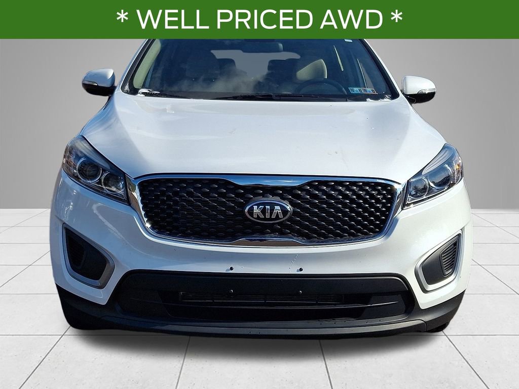 Used 2018 Kia Sorento LX image 2