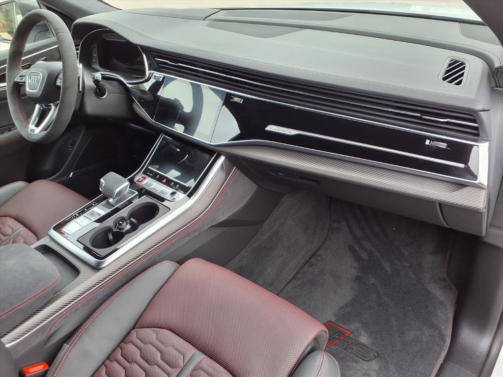 Used 2025 Audi RS Q8 performance image 13
