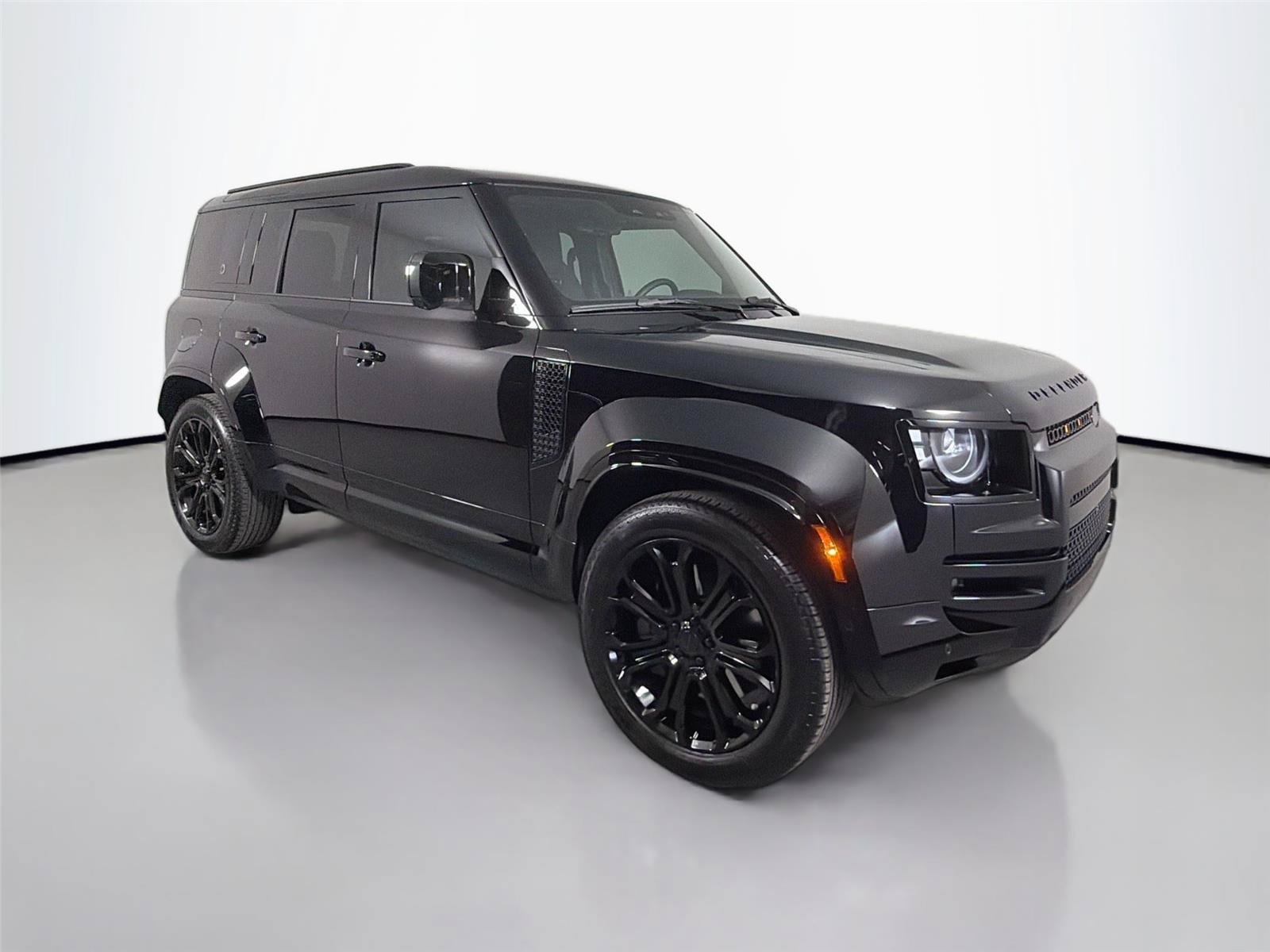 Certified 2026 Land Rover Defender 110 OCTA AWD/4WD image 3