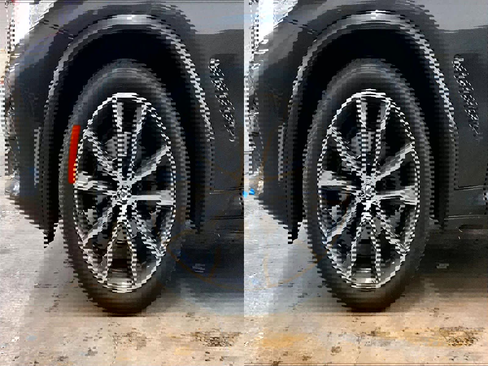 Used 2021 BMW X4 xDrive30i w/ M Sport Package image 12