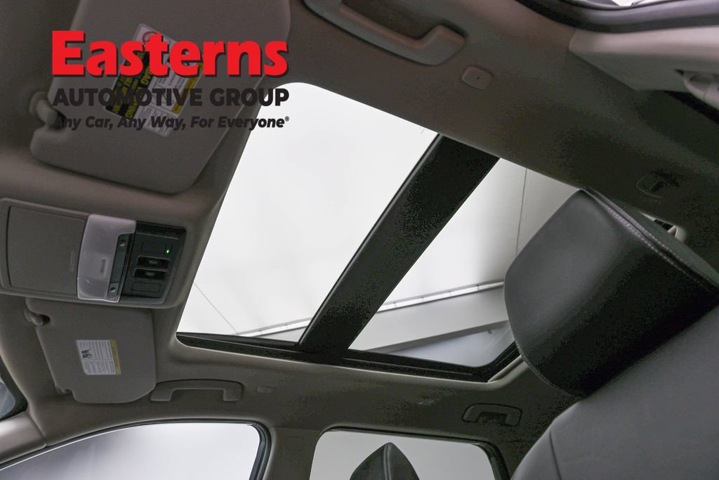 Used 2023 Nissan Rogue SL AWD/4WD image 36
