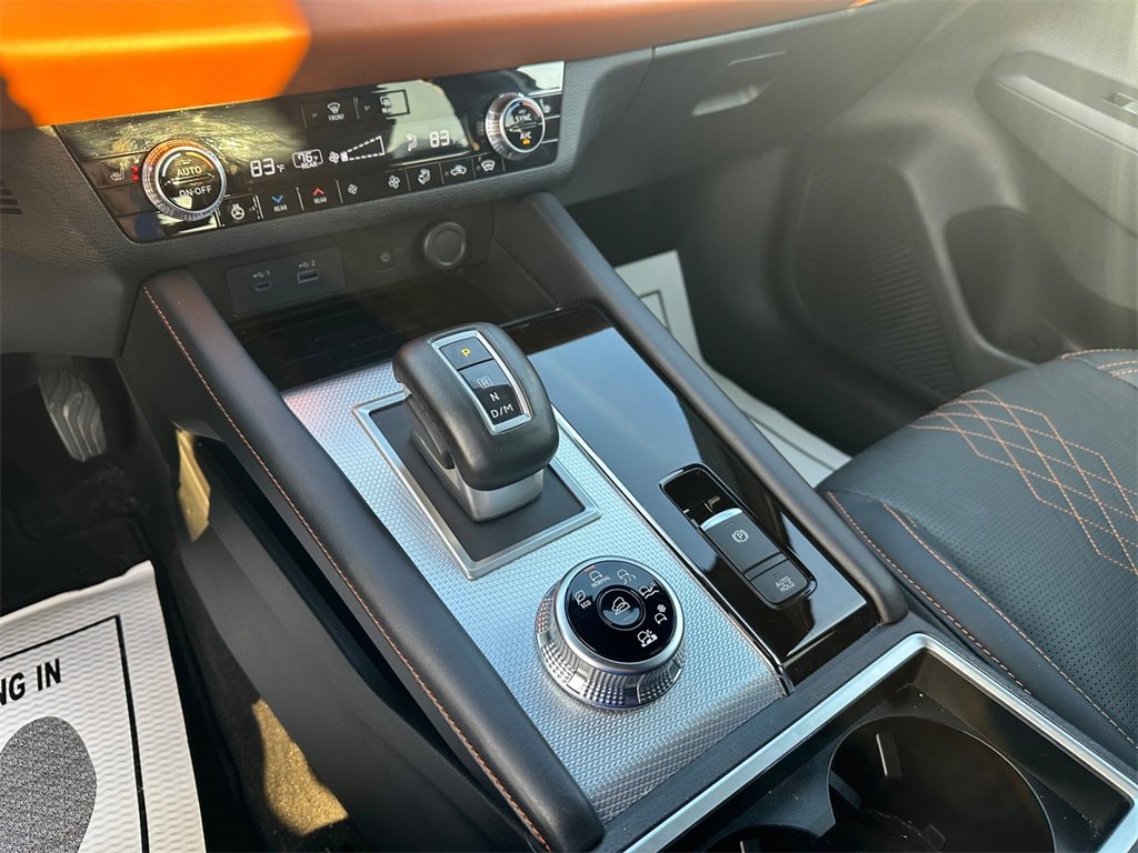 Used 2024 Mitsubishi Outlander SEL image 21