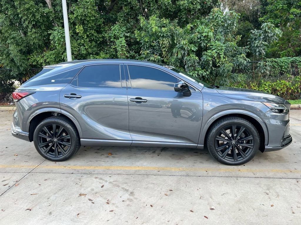 Certified 2025 Lexus RX 500h F Sport w/ Convenience Package image 8