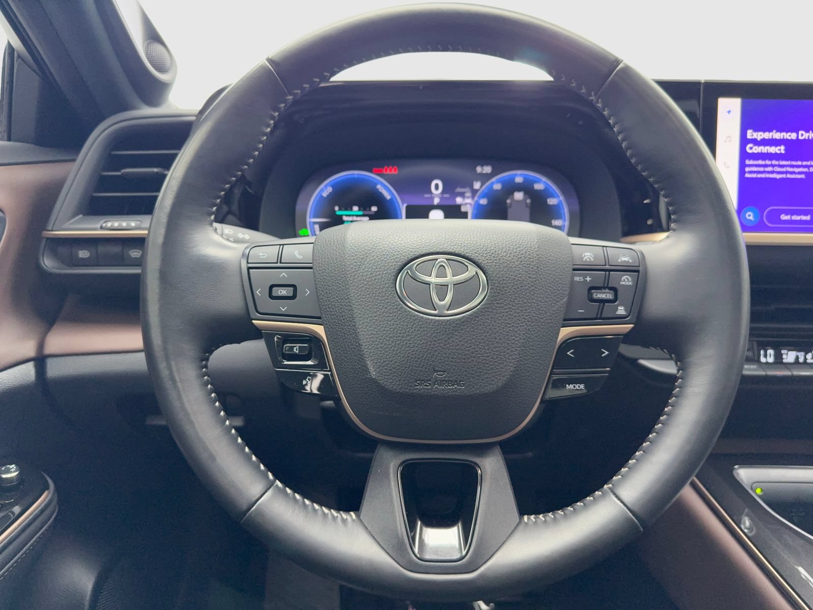 Used 2024 Toyota Crown AWD/4WD image 19