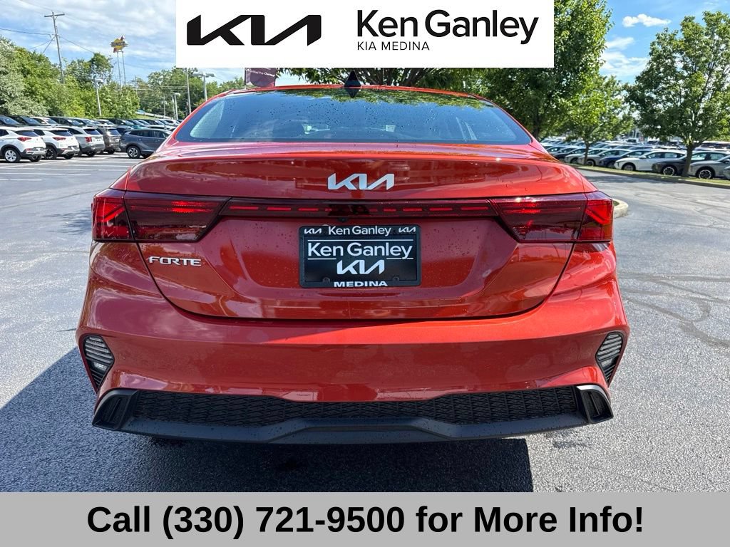Certified 2024 Kia Forte LXS w/ LXS Technology Package FWD image 8