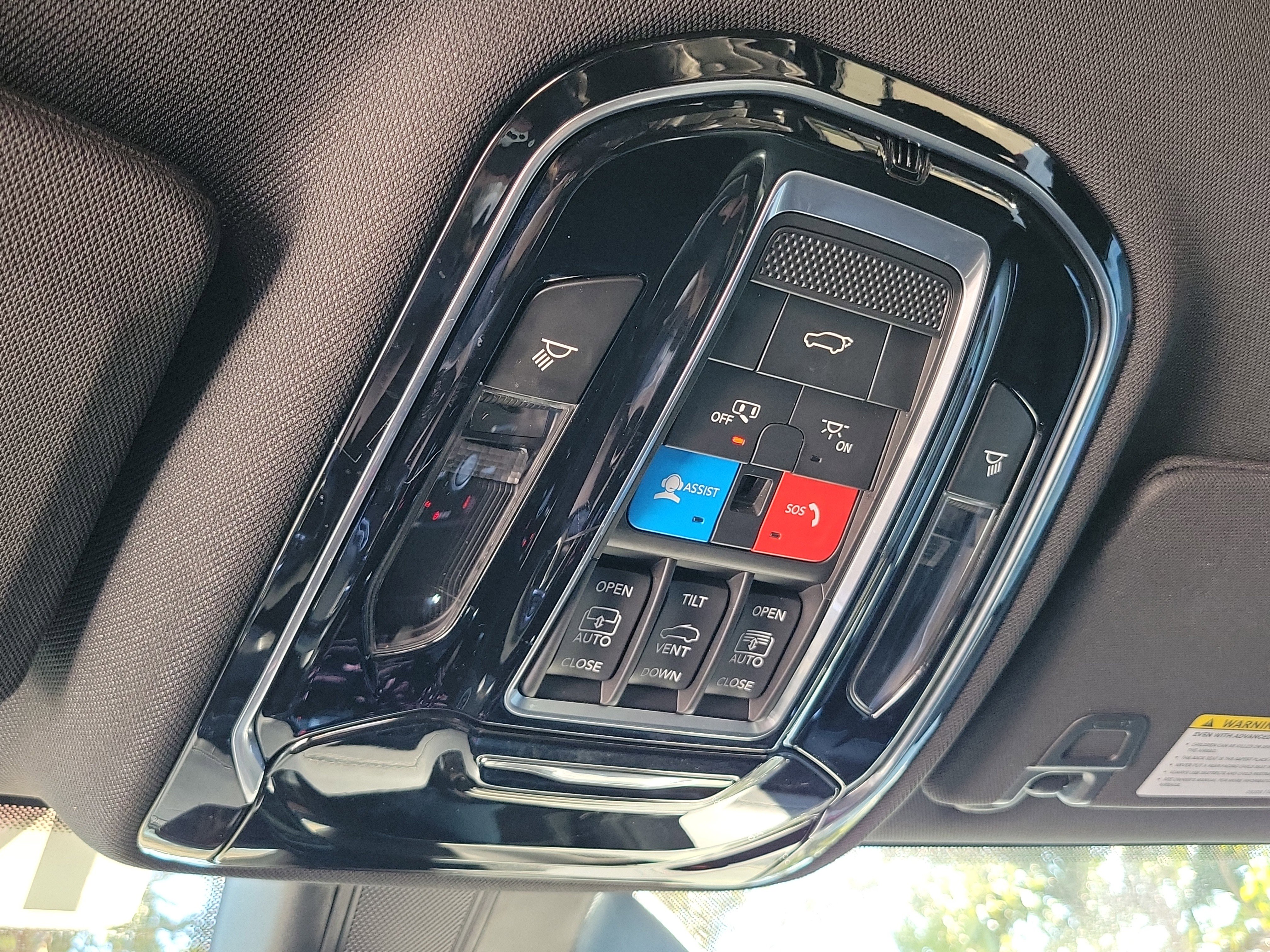 Used 2021 Jeep Grand Cherokee L Overland w/ Advanced Protech Group III image 27