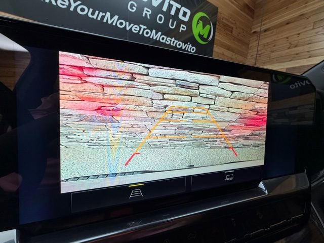 Used 2022 Chevrolet Silverado 1500 LT image 19